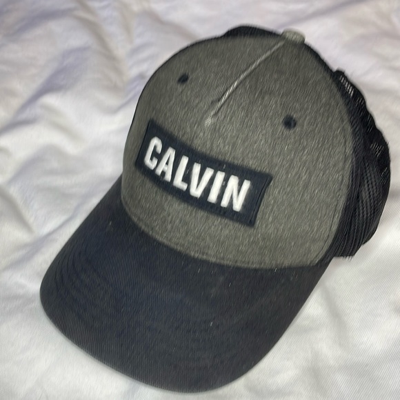 Calvin Klein Men’s Black and Grey Truckers cap Hat - Picture 1 of 4